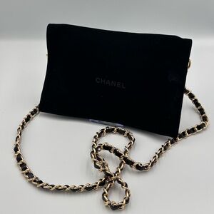Authentic Chanel dust bag with unbranded chain